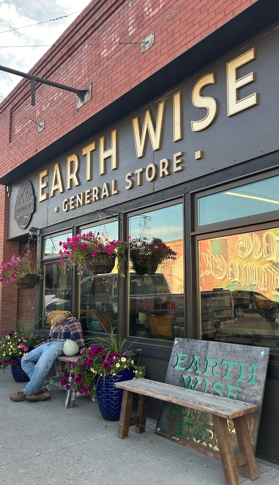 Earth Wise General Store - General store in Big Timber, Montana - photo 4